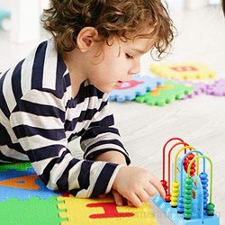 Ábaco Infantil de Madera Montessori Juguetes Educativos Abaco Mini Juego Matematicas Niños Ábacos Juguetes Aprendizaje para Niños y Niñas 2 3 4 Años Color Aleatorio