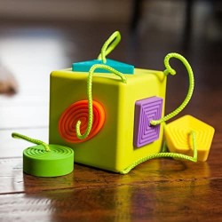 Fat Brain Toys- Oombee Cube cubo actividades (1) color/modelo surtido