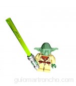 LEGO Star Wars - Figura de Jedi Meister Yoda (del kit 4502) con espada láser cromada "antigua versión"